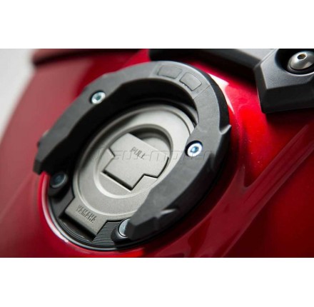 QUICK-LOCK EVO Tankring Adapter Kit Czarnego. Yamaha MT-09 Tracer (14-).